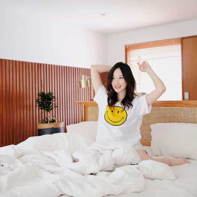 Elle Yamada melakukan ReLEx SMILE