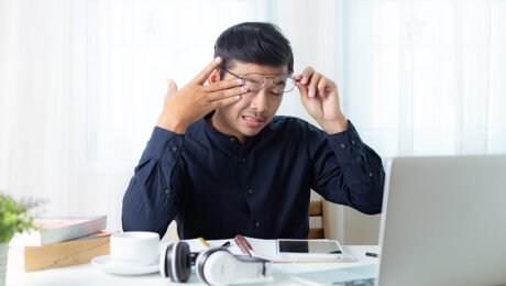 Apakah Mata Malas Bisa Diobati dengan LASIK?